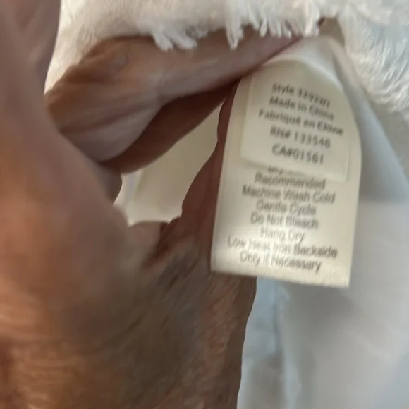 White crochet/lace lined top and pants - Picture 5 of 9